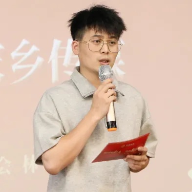 《青年,为家乡传媒 宣讲人:县网联会 林飞翔