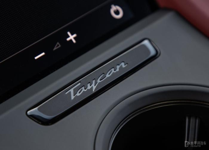 speedster,赛车版等),无论换装什么动力(水冷化,涡轮化,四驱化,自动挡