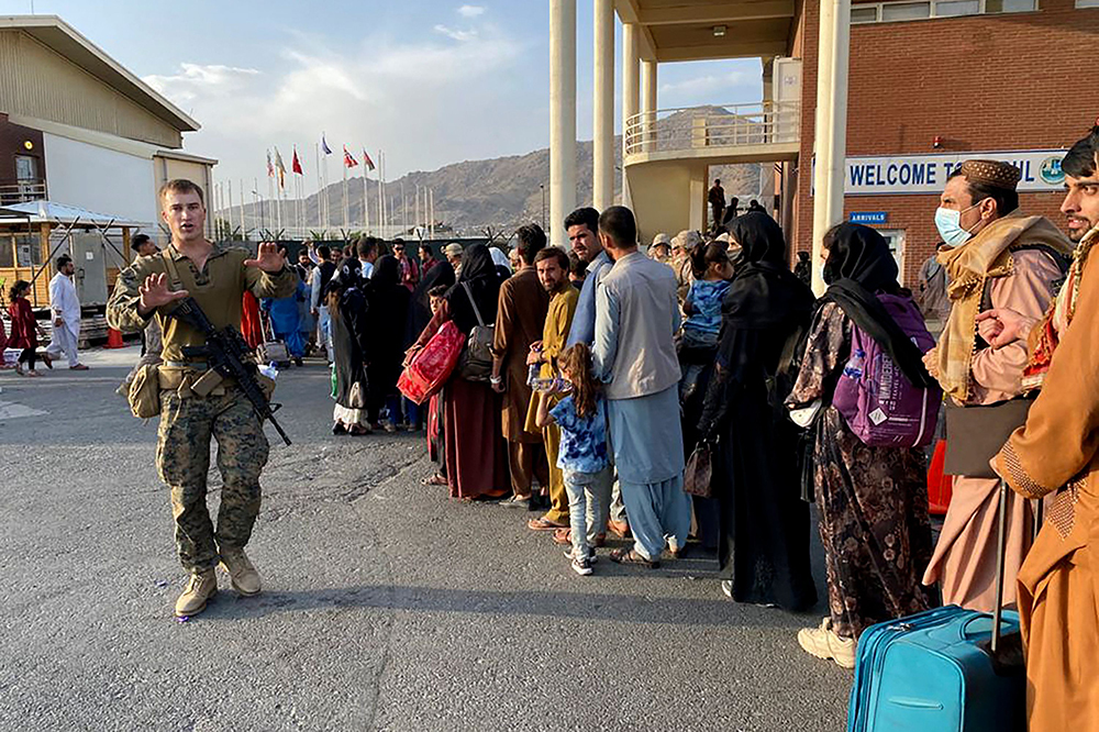 塔利班大权在握 各国如何应对阿富汗难民潮?