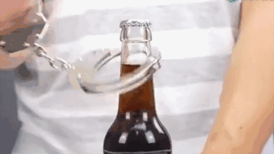 打开那个该死的啤酒瓶盖