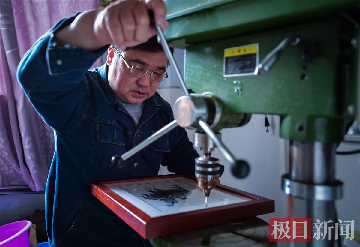 既有军运会吉祥物,张之洞画像,一堂和气,建党100周年,抗疫必胜,江汉关