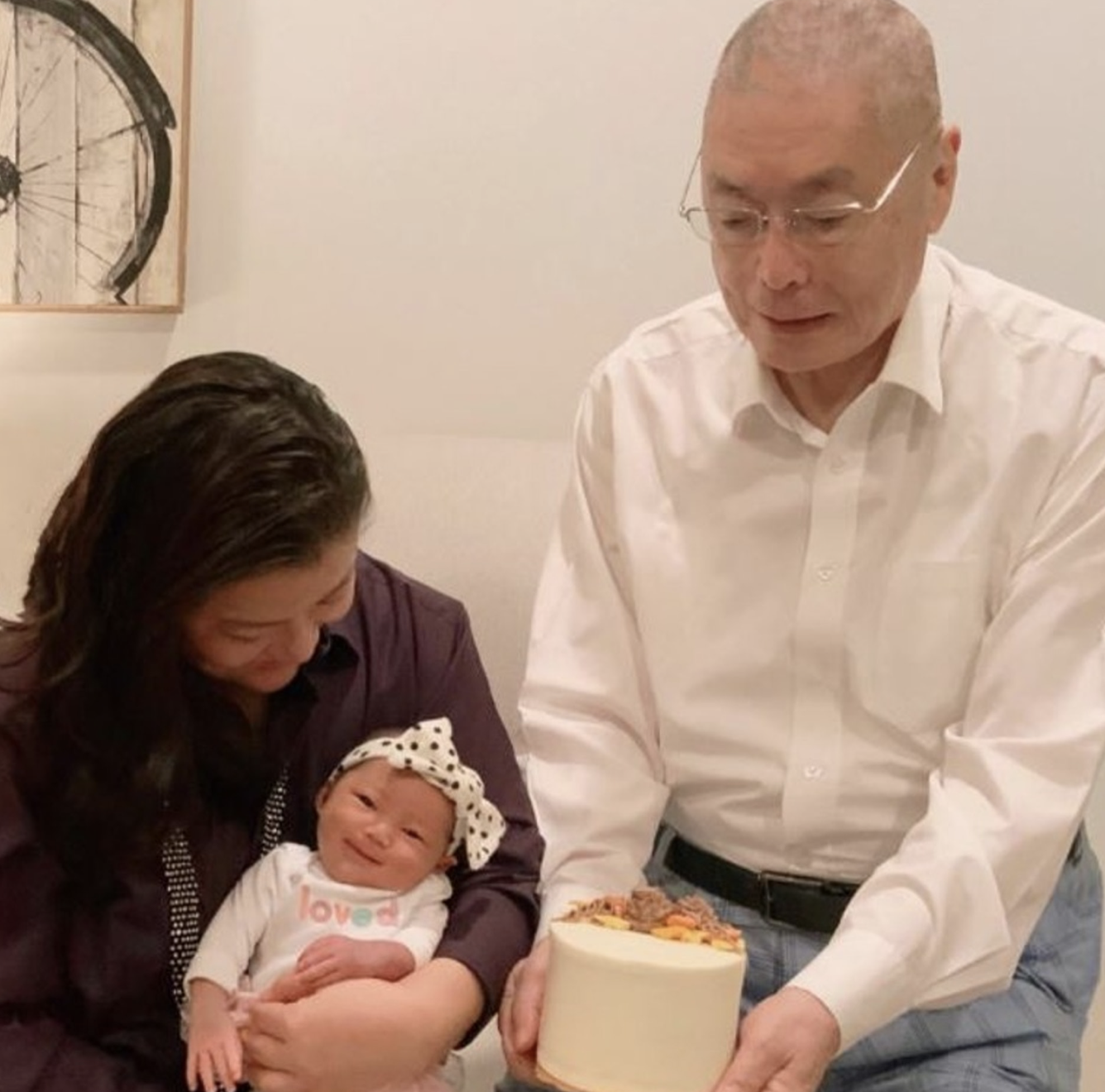 82岁刘诗昆为女儿成立教育基金,计划再生俩娃,三个孩子共享五亿