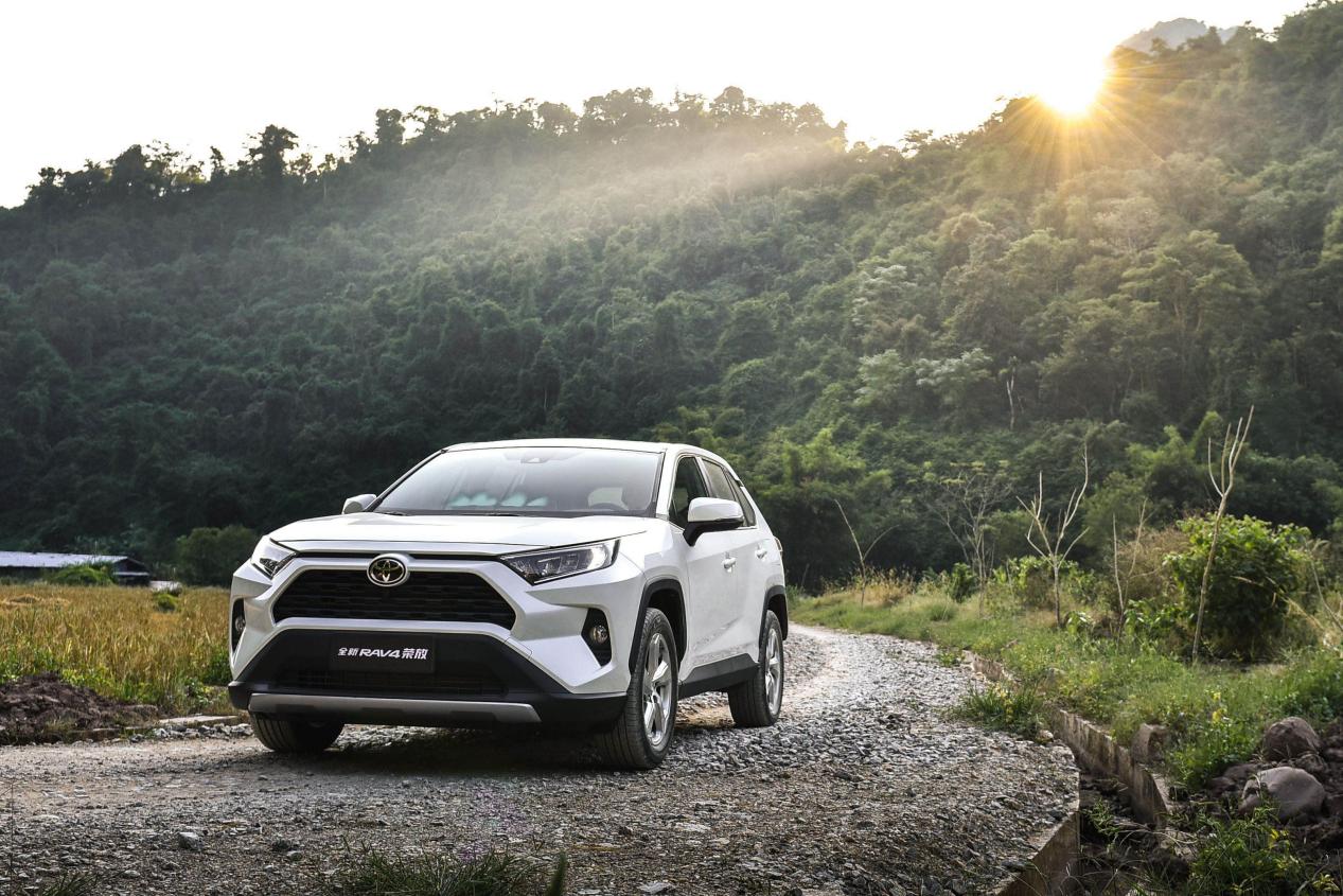 哈弗大狗2.0t为何比丰田rav4更受欢迎