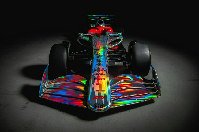 f1发布2022新车实体模型跟车更容易比赛更好看