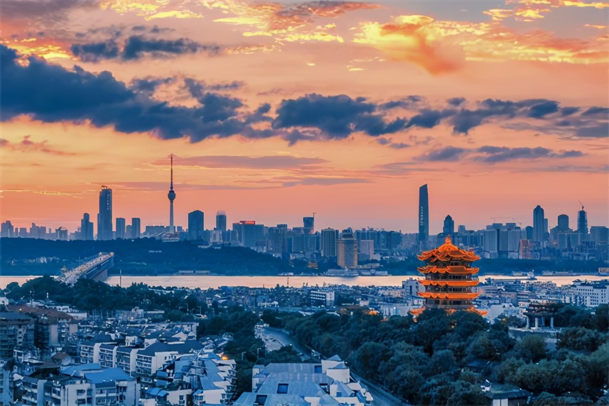 武汉三大名胜:晴川阁,黄鹤楼,古琴台