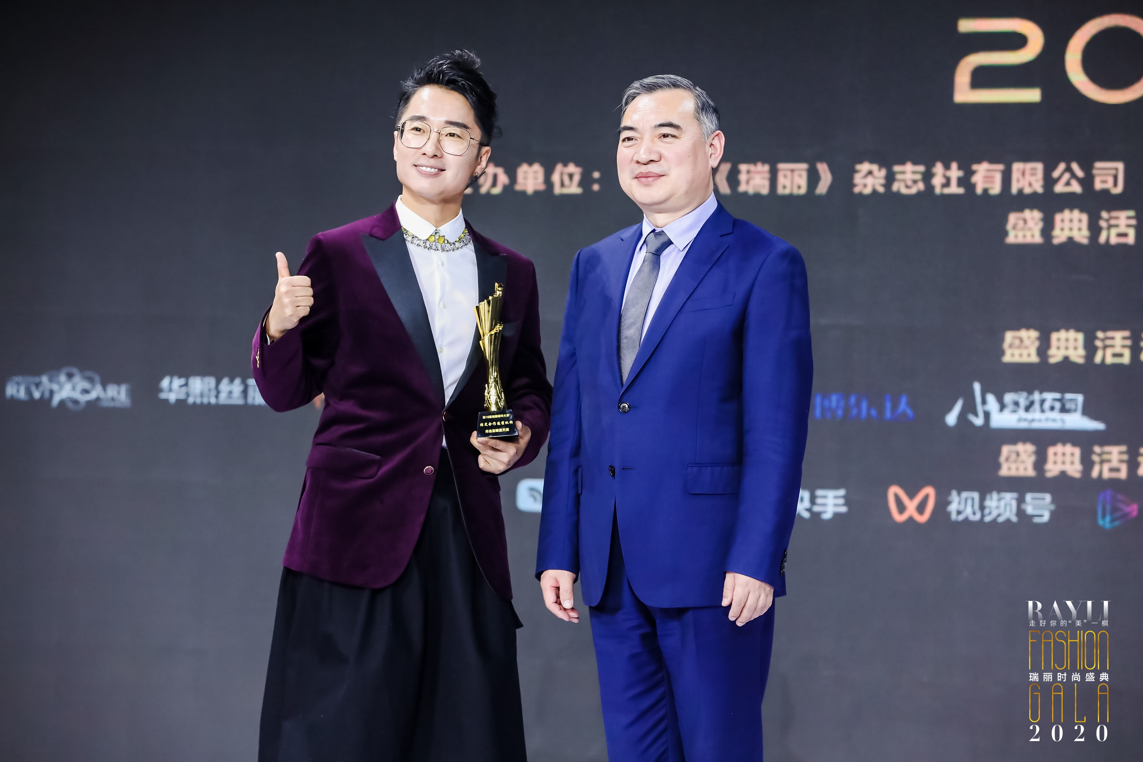 明星造型艺术家舟舟谦成:再获双项年度殊荣