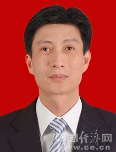 温湛滨任汕头市委书记马文田另有任用图简历