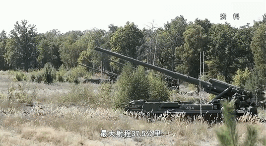 四层楼高的"超级怪兽"!历史上最大的火炮需要火车才能拉动