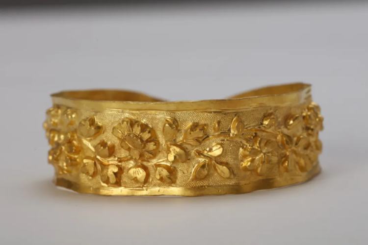 "南海i号"出水的金手镯