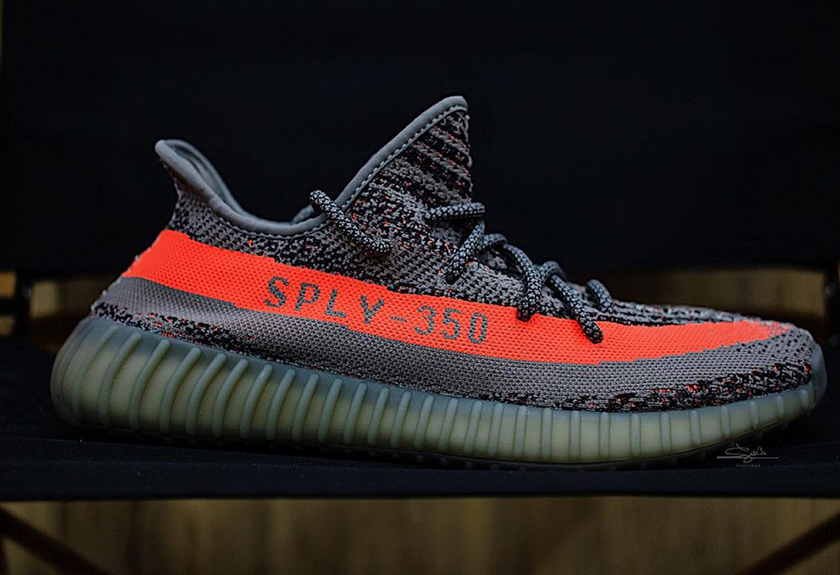 yeezy 350 v2「灰橙满天星 最新实物图曝光__凤凰网