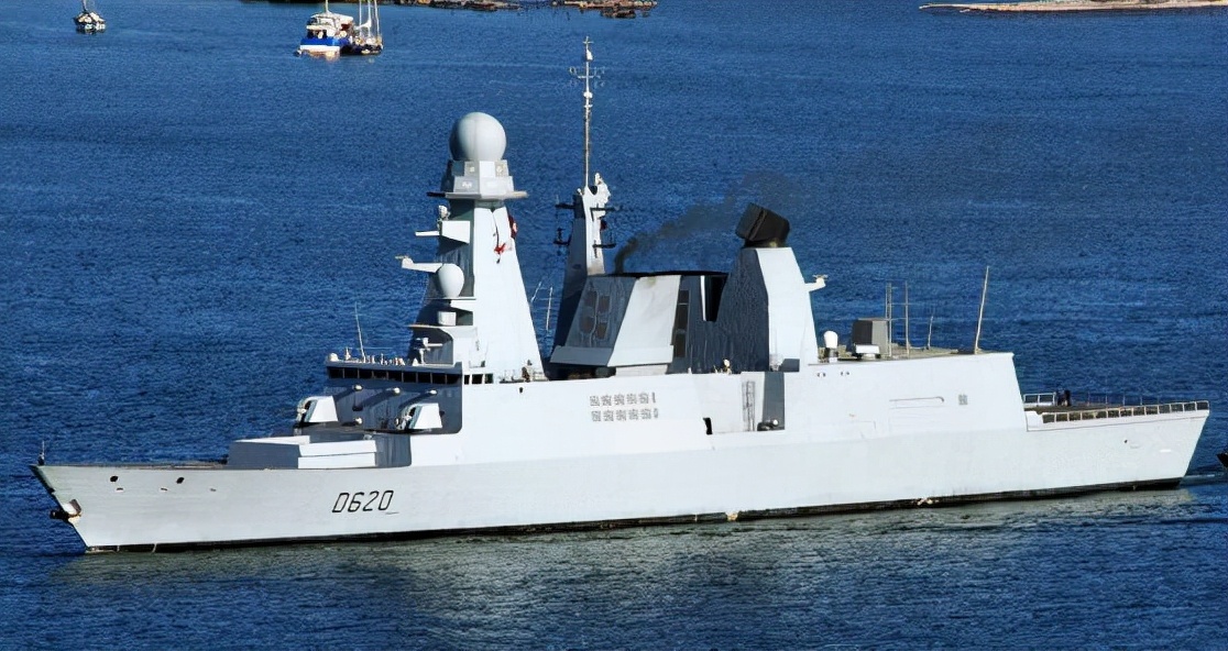 法国海军新型护卫舰服役,提升舰队防空的同时,还具备隐身能力