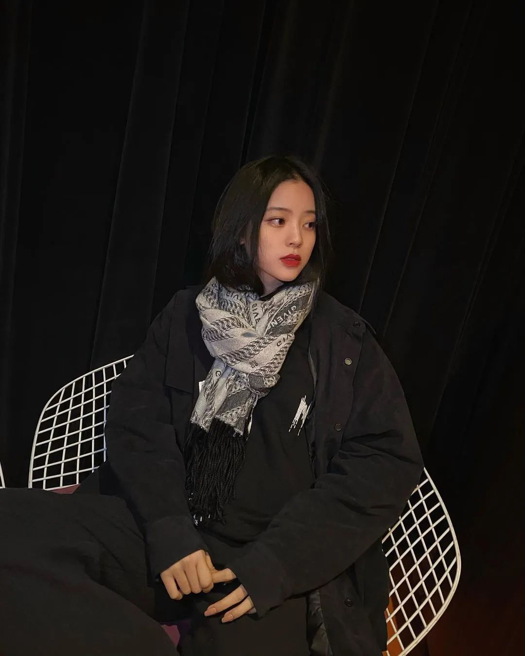 想每天多睡半小时来学学鱿鱼游戏郑浩妍的松弛感妆容