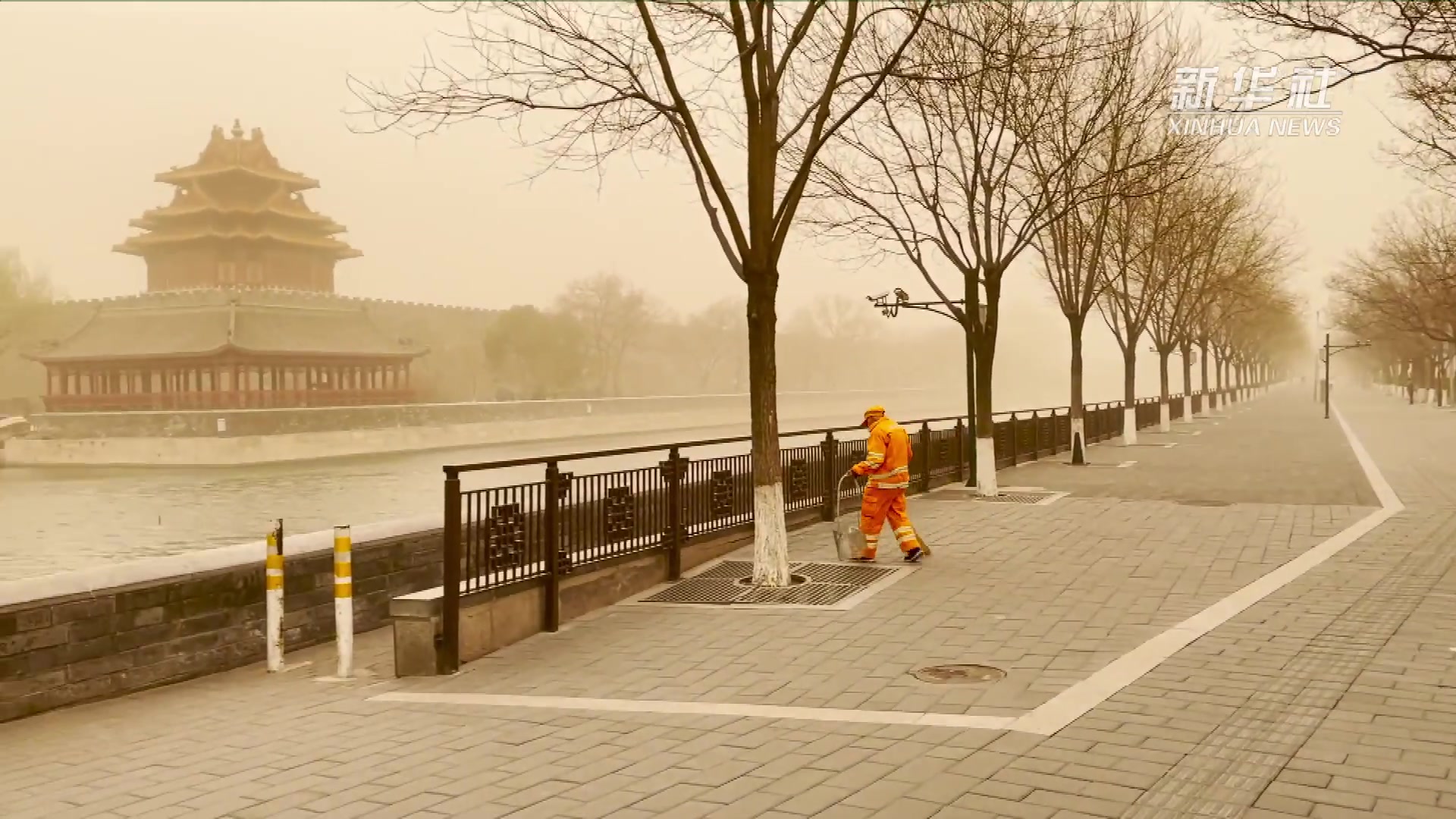 北京市遭遇沙尘天气