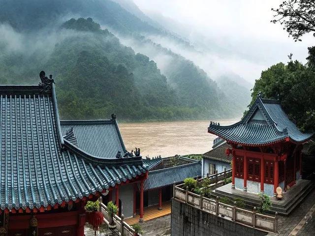 清远飞来寺古峡遗风古刹悠然