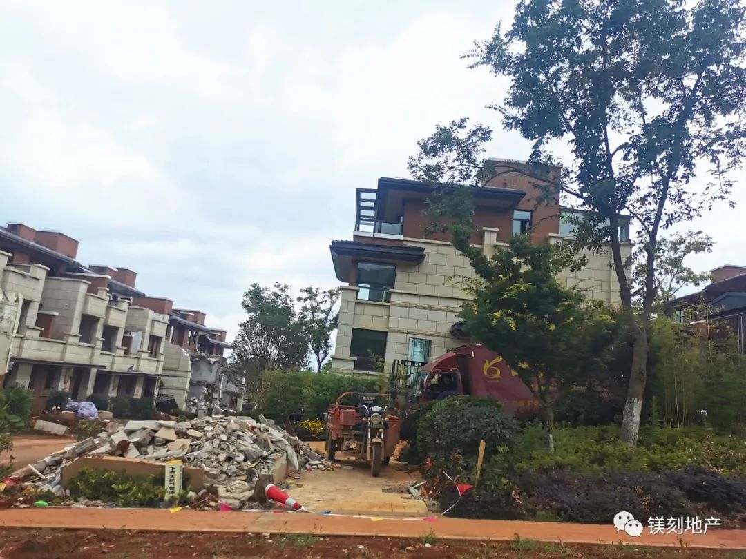 199亿楼王只剩建筑垃圾昆明滇池违建继续强力拆除