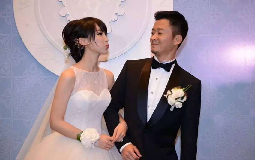 终于明白吴京为啥不晒老婆当看到谢楠的长发照换我也要藏起来