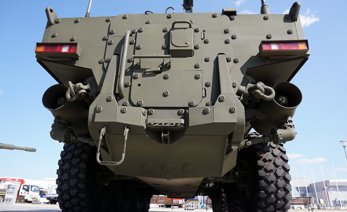 军事>自媒体>正文>那"回旋镖"系列8x8轮式装甲车,是俄罗斯研发的一款