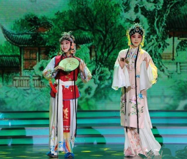 它的美360度无死角:昆曲是中国表演艺术的巅峰_凤凰网文化读书_凤凰网