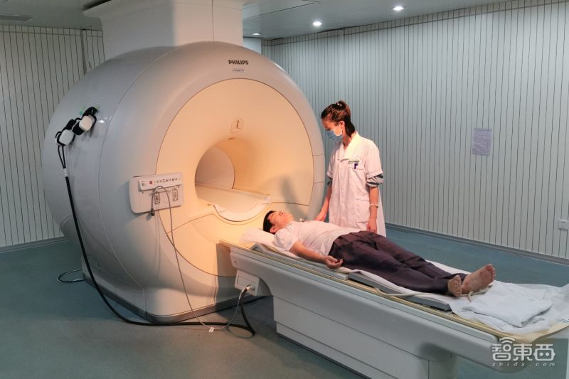 深度学习让核磁共振时间缩短一半,给图像"降噪,获百万美金大奖