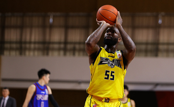 37+16+10+3!琼斯总分超越王仕鹏,带队拒绝逆转击败天津(最新发布)