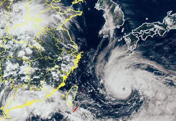 这次的河南暴雨,为什么会大到千年一遇?