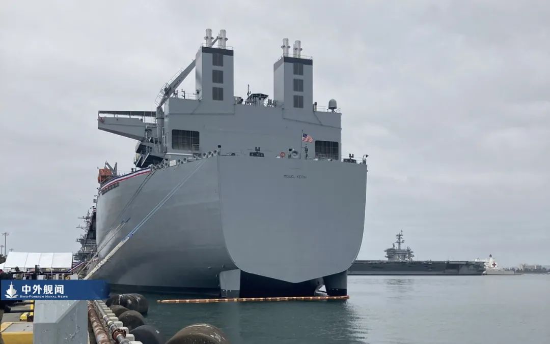 美国海军第3艘远征浮动基地舰入列
