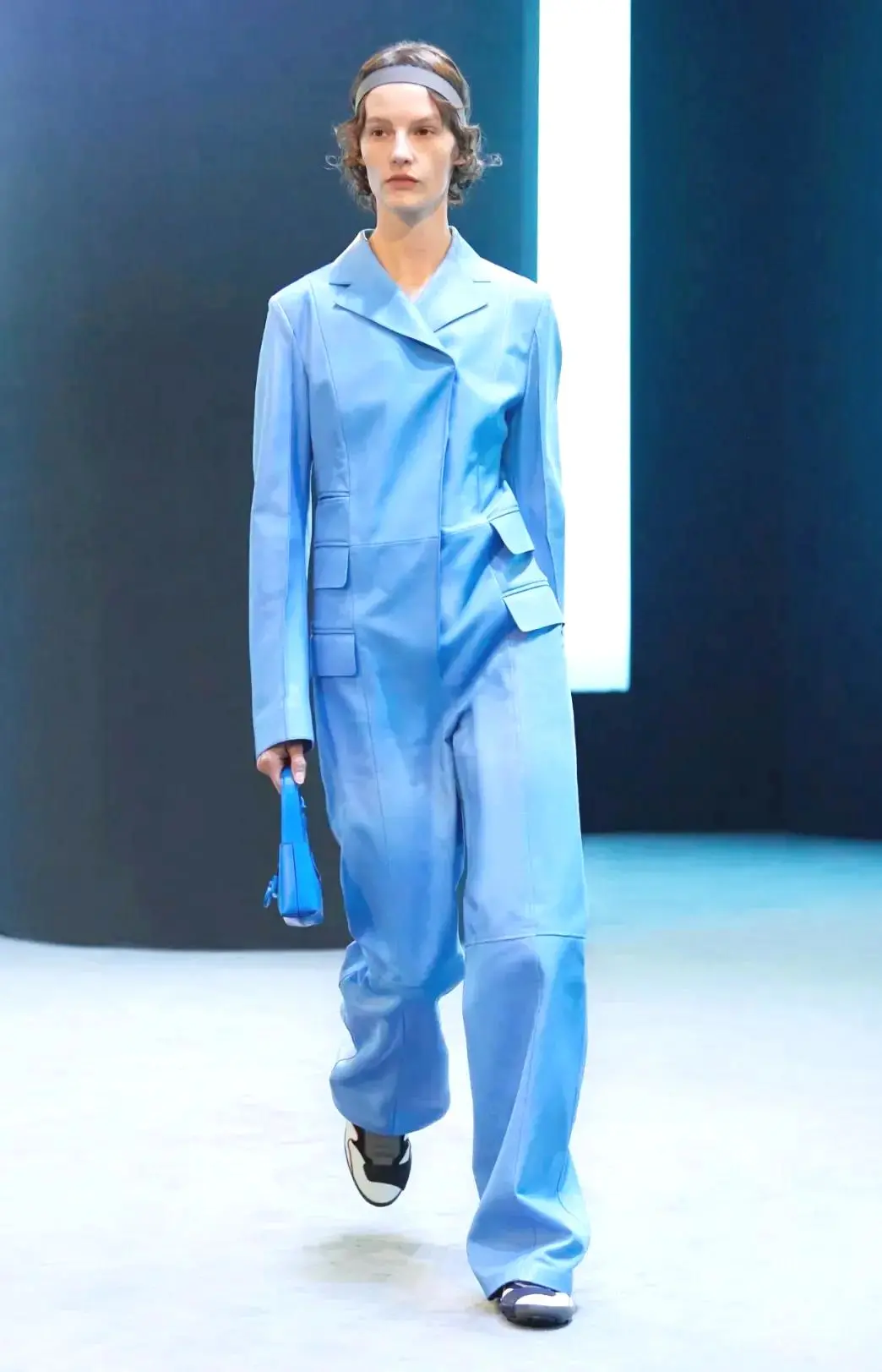 2021秋冬流行色来了!巨美巨高级!时髦精必看!
