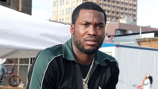 科比妻子怒斥美国说唱歌手!他曾和卡戴珊有染