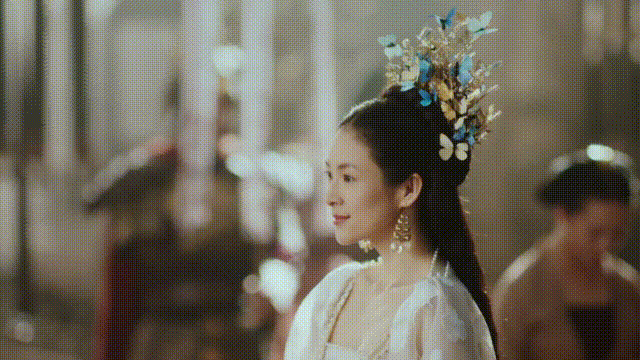 周冬雨被骂丑,电影脸和电视脸真的有壁?