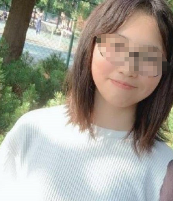 被迫拍裸照当众自慰日本女中学生选择在雪地里结束性命