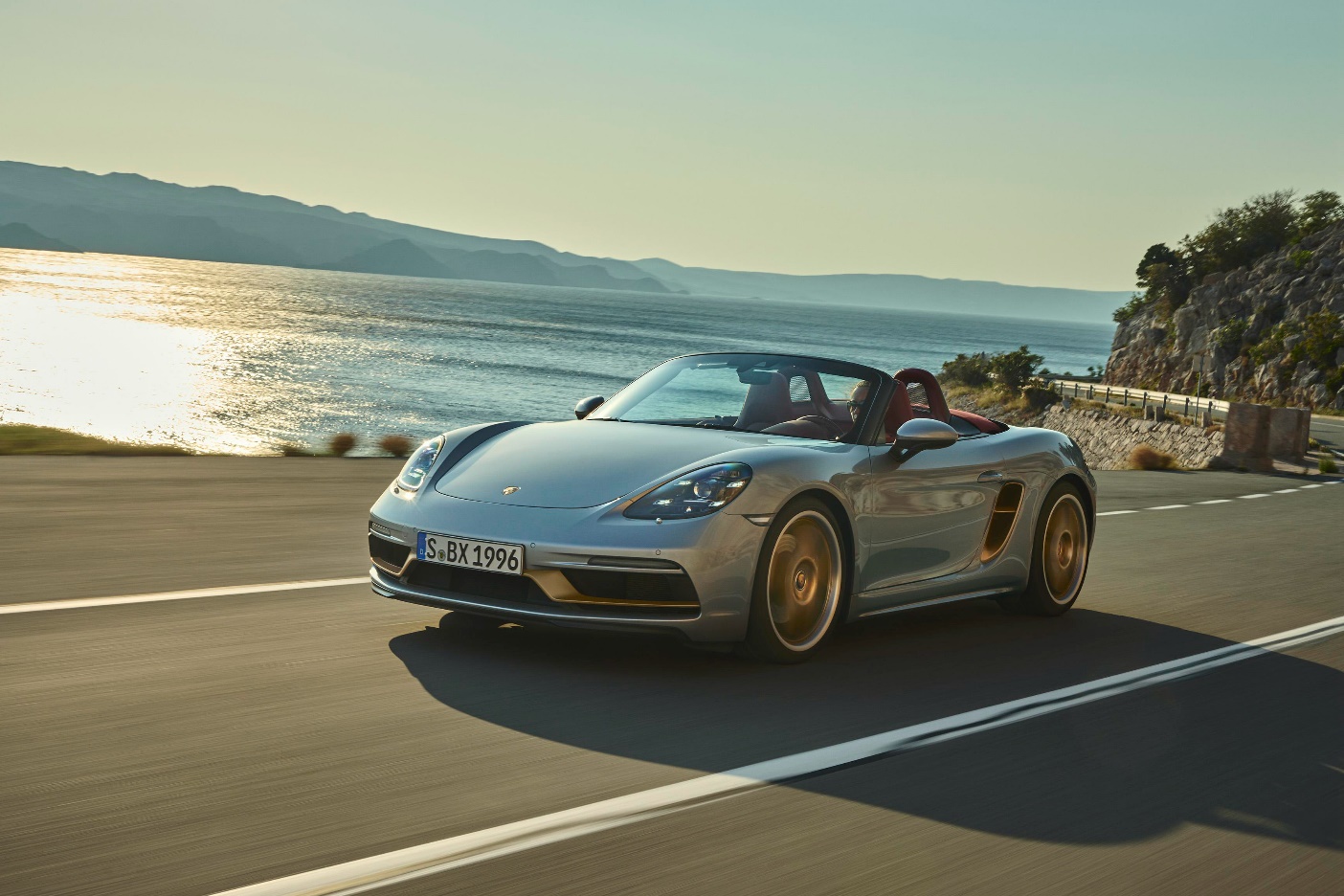 6万还限量!解读保时捷718 boxster 25周年版