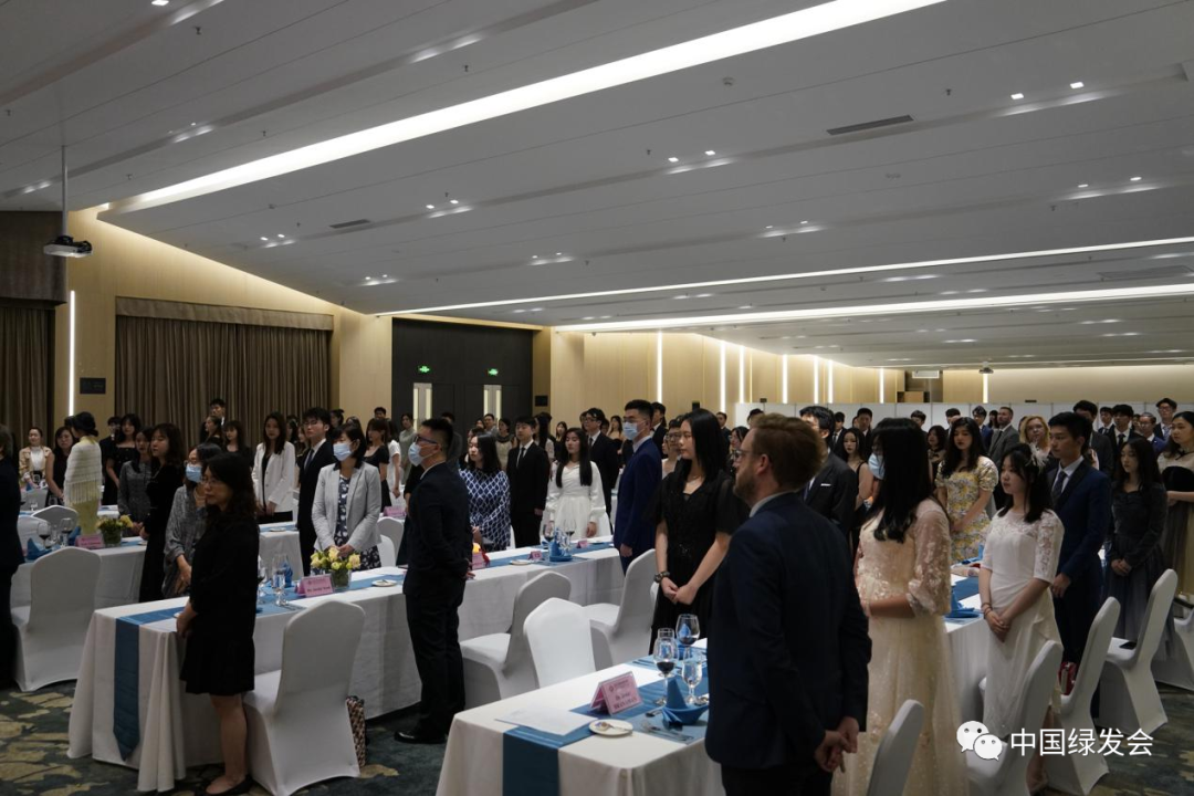 高桌晚宴是uic博雅教育,全人教育和四维教育理念的实践.