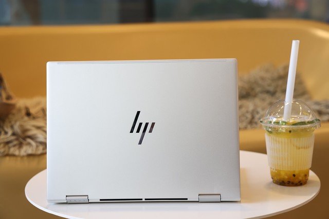 颜值体验俱佳 惠普ENVY x360 13可触控变形本评测