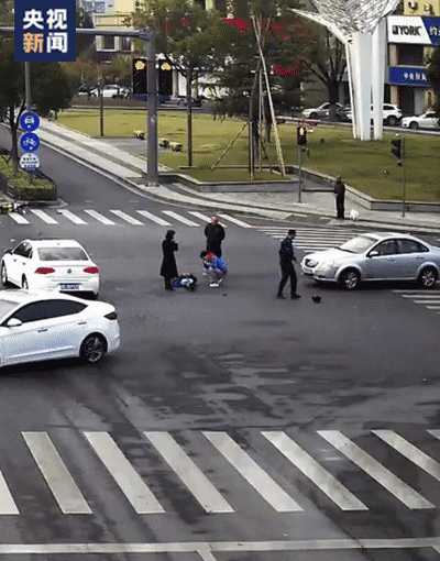 魏志强、魏毅然，点名表扬这对父子