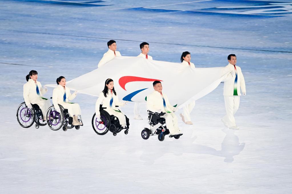 生命的绽放北京2022年冬残奥会开幕式侧记