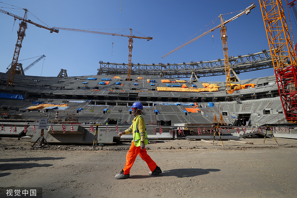 2019年12月20日，卡塔尔多哈，卢赛尔体育场施工建设中。人民视觉  资料图