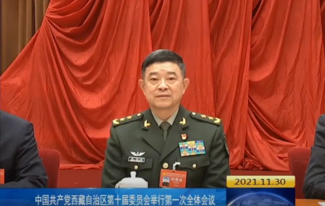 将军履新西藏军区新一任政委已就位