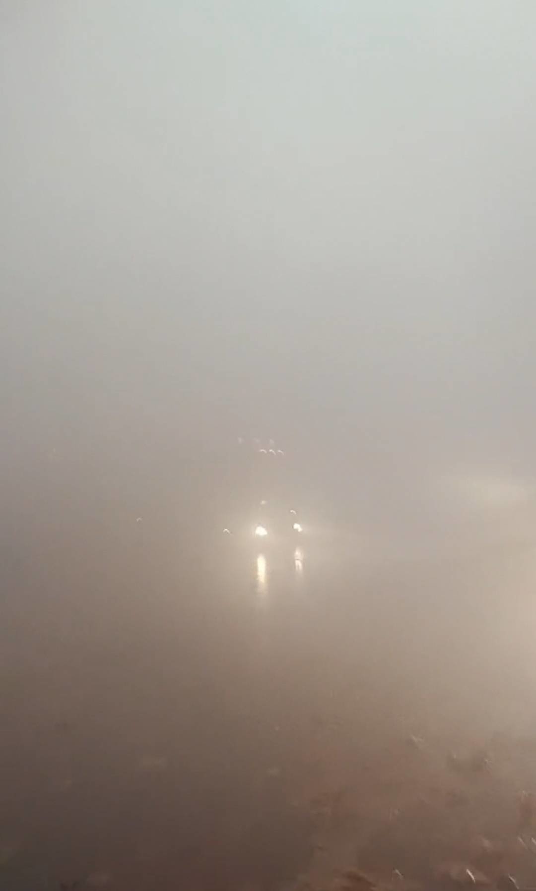 火灾附近街道(来源网络)