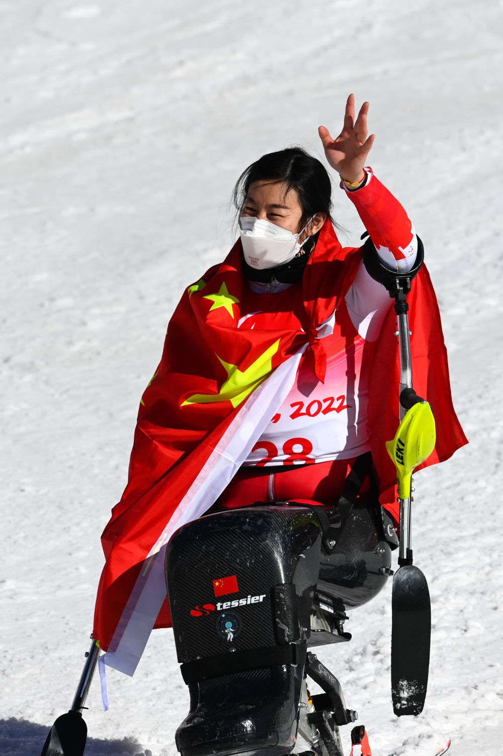 这是3月7日,中国选手刘思彤在北京冬残奥会残奥高山滑雪女子全能