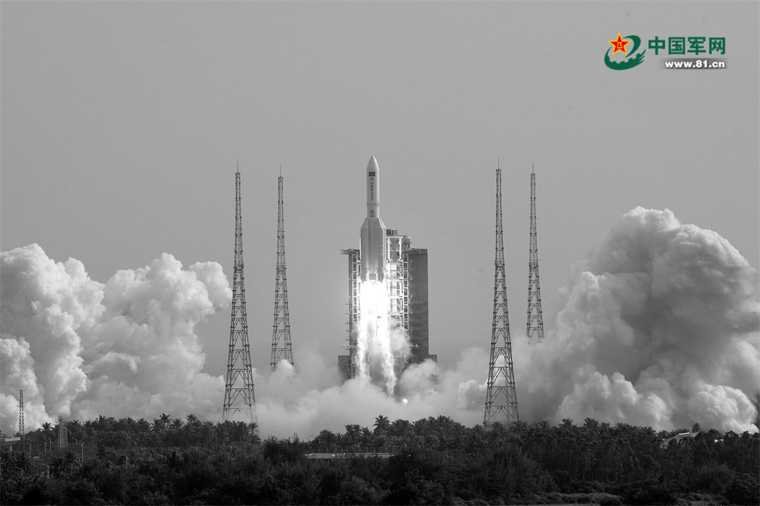 2022年10月31日下午，中国空间站梦天实验舱在文昌航天发射场发射升空，顺利进入预定轨道。新华社图片