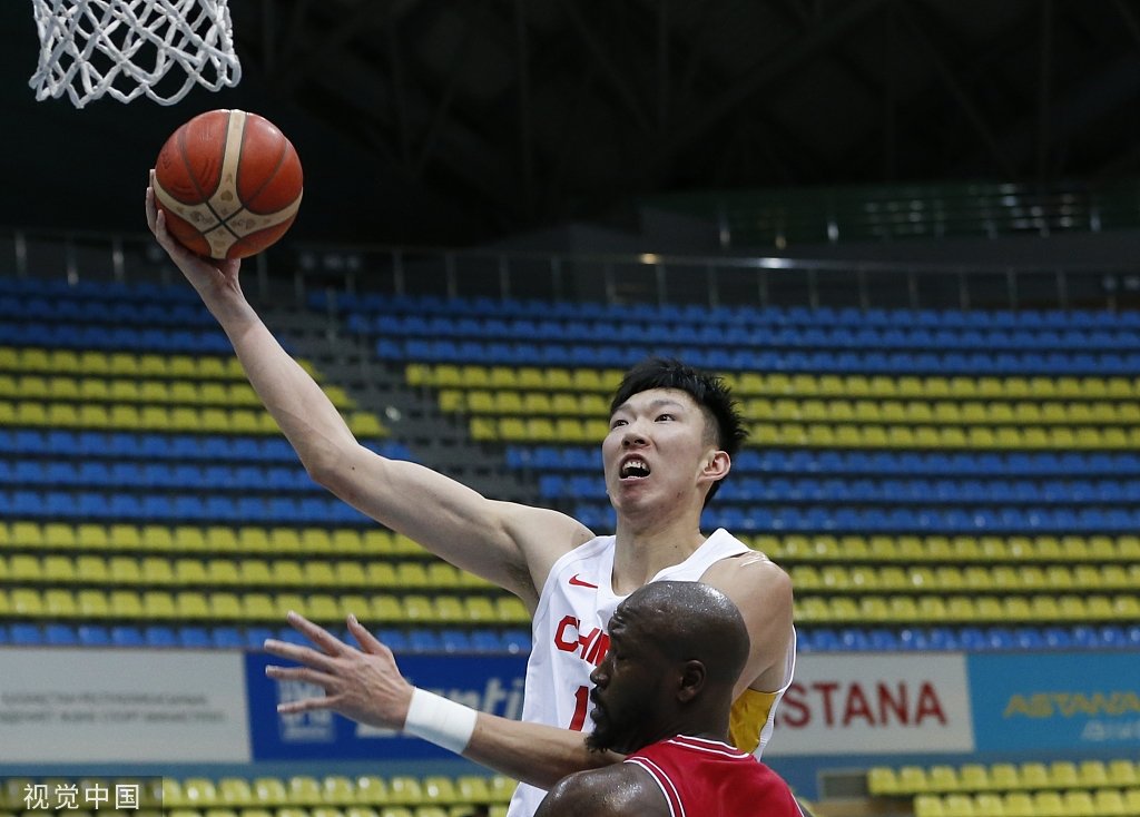 周琦是中国男篮的支柱。