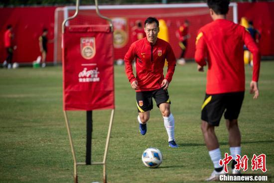 中国国家男子足球队集结海口备战世预赛