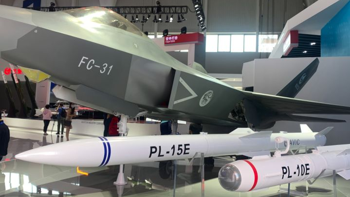 高瞻远瞩中国40年前引进的3款空对空导弹成就了霹雳15的辉煌