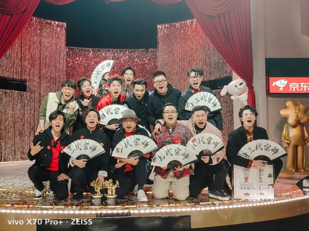 piu qiu pia qia的每一个人,都像是身边那个时刻发着光的大朋友——ta