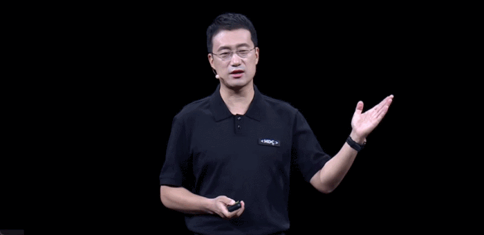 AI生成「作业答案」，自动剪短视频：华为给新版鸿蒙加了这些黑科技 