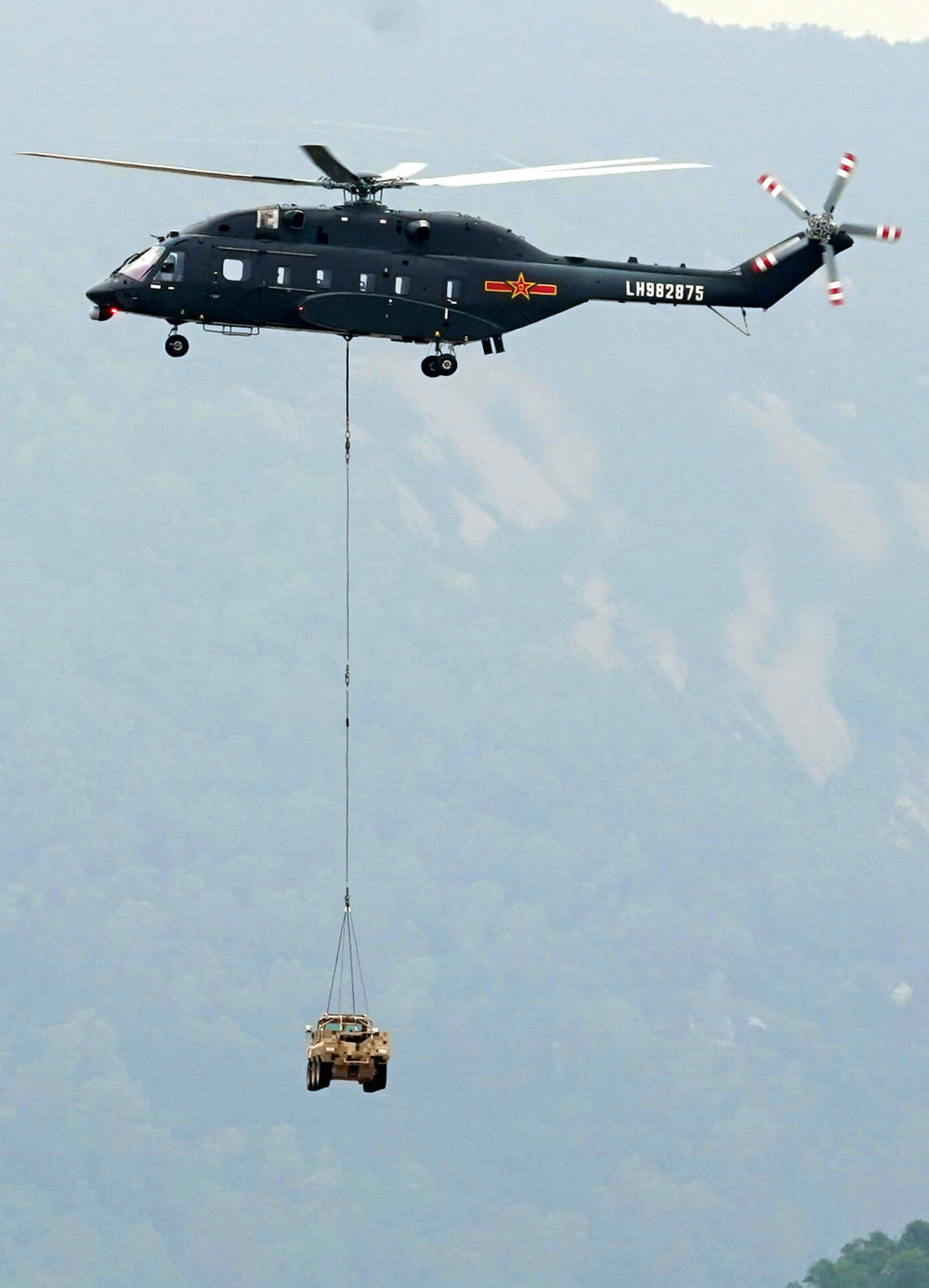 热血澎湃！重温第十四届中国航展的“高光时刻”