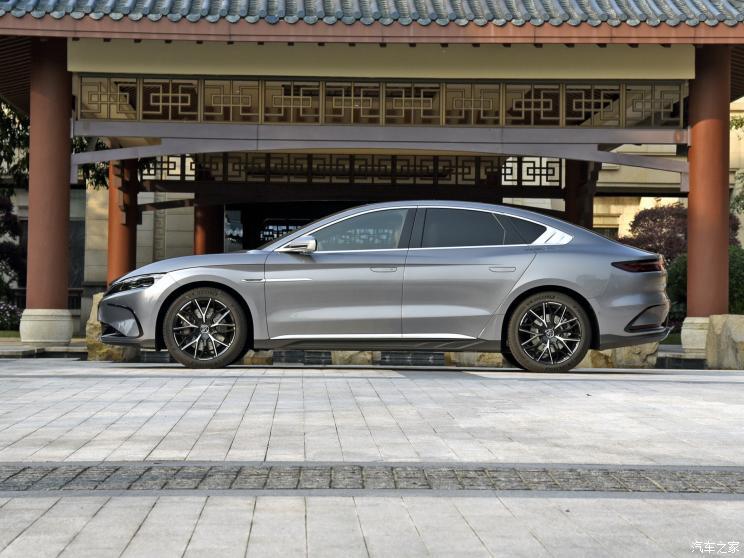 比亚迪 汉 2022款 ev 四驱基本型