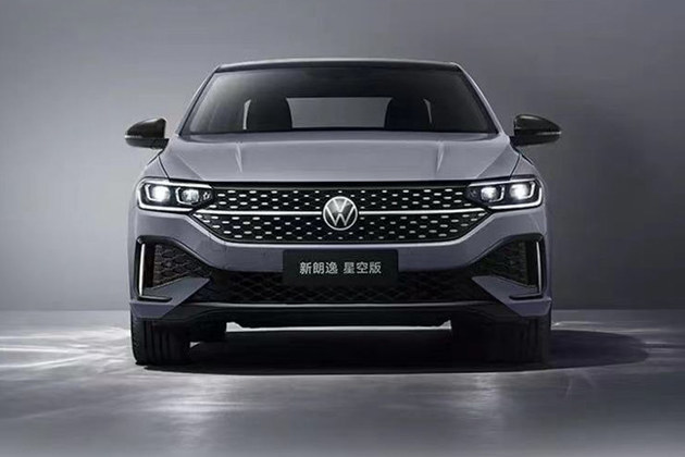 汽车>全媒体>正文> 外观方面,新款朗逸星空版前脸承袭了全新的家族式