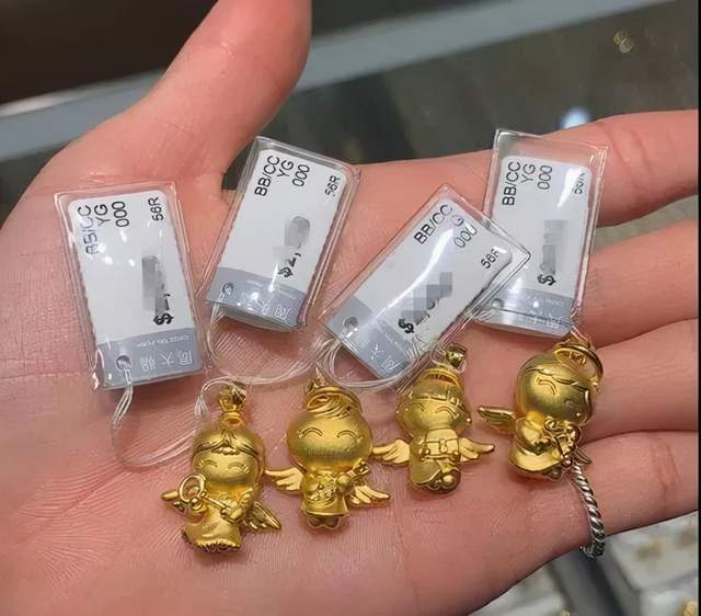 一年卖出100吨黄金被山寨最狠的民族品牌凭什么干到全球第一