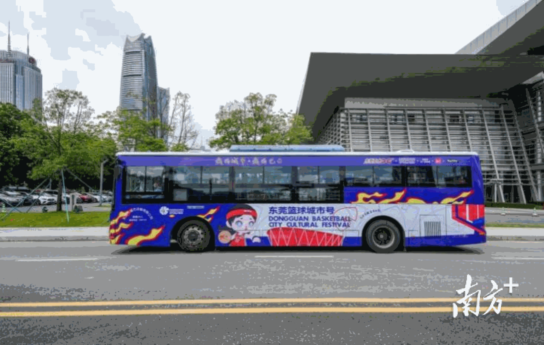 上线100天，东莞巴士“1+N”服务模式服务上千万乘客凤凰网广东_凤凰网